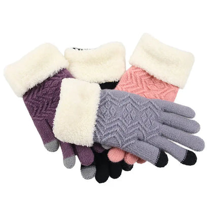 Winter knitted gloves - VogueDarzi