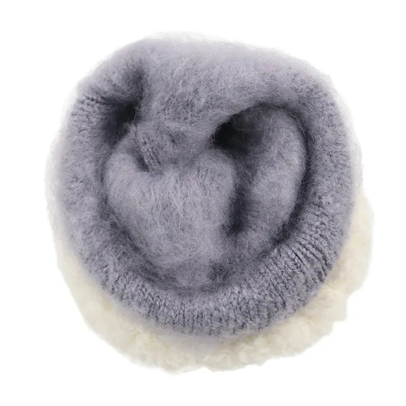 Winter knitted gloves - VogueDarzi