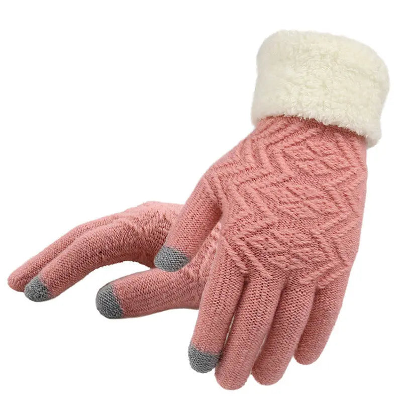 Winter knitted gloves - VogueDarzi